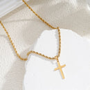 Colar com Pingente de Cruz